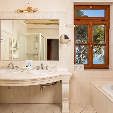 Hotel Miramar Opatija Extérieur photo